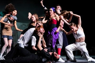 Dansa València tanca la 37a edició amb l’espectacle ‘Roommates’ del Ballet Nacional de Marsella